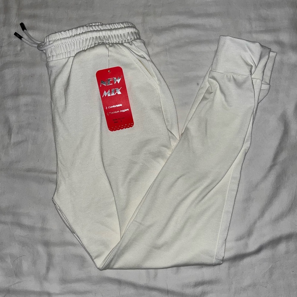NWT White Joggers